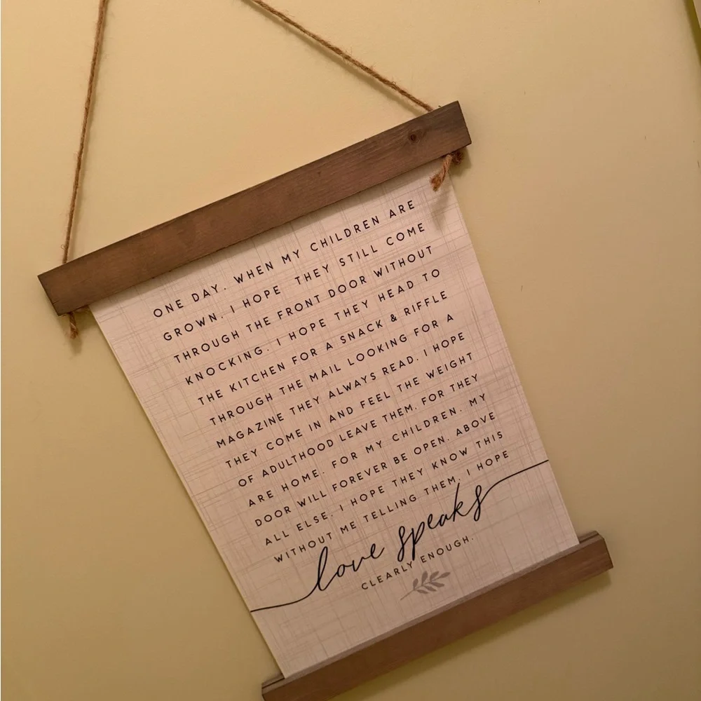 Altar'd State Inspirational Wall Tapestry - Love Speaks